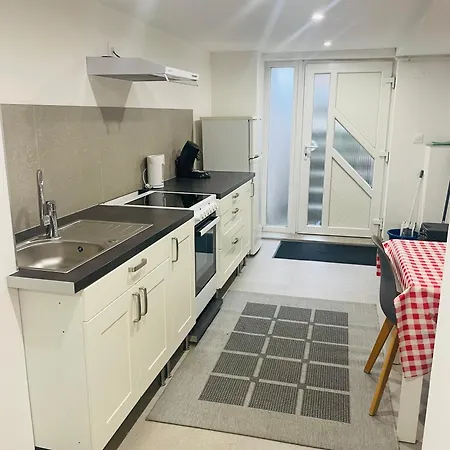 Bes,, F2 Renove Confort Avec Entree Independante 公寓 *