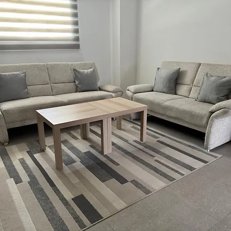 Bes,, F2 Renove Confort Avec Entree Independante 公寓