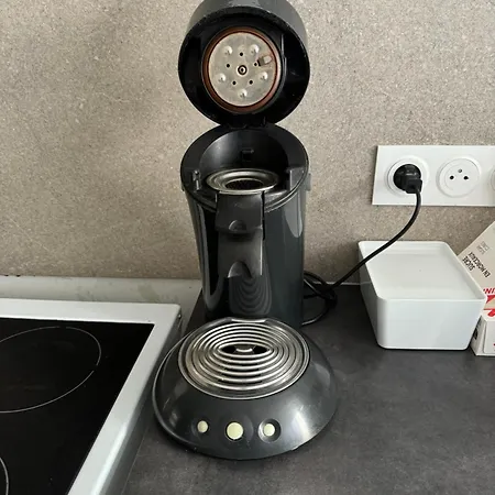 公寓 Bes,, F2 Renove Confort Avec Entree Independante *